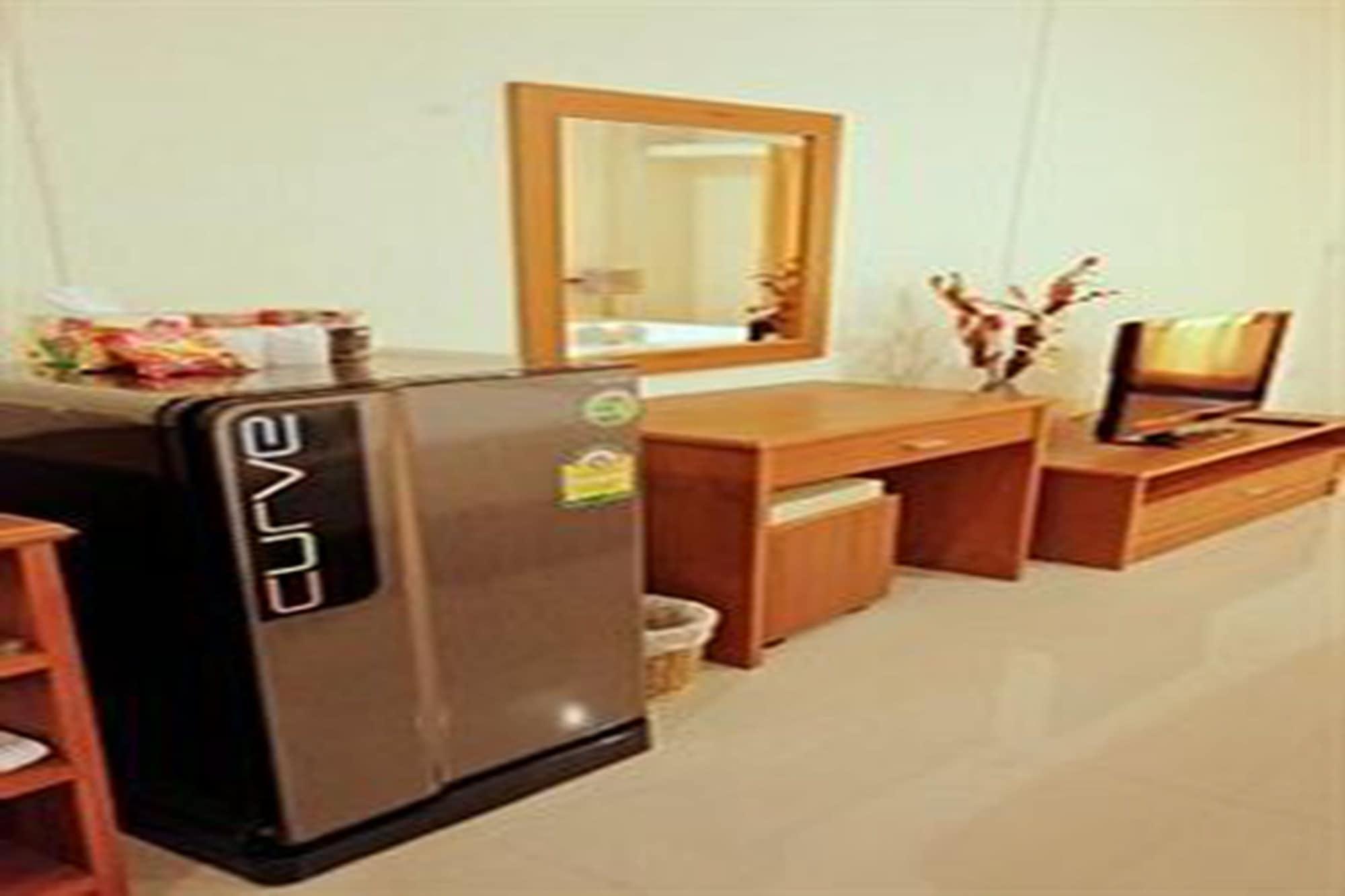 Rafael Hotel And Mansion Bangkok - Sha Extra Plus Certified Exterior photo
