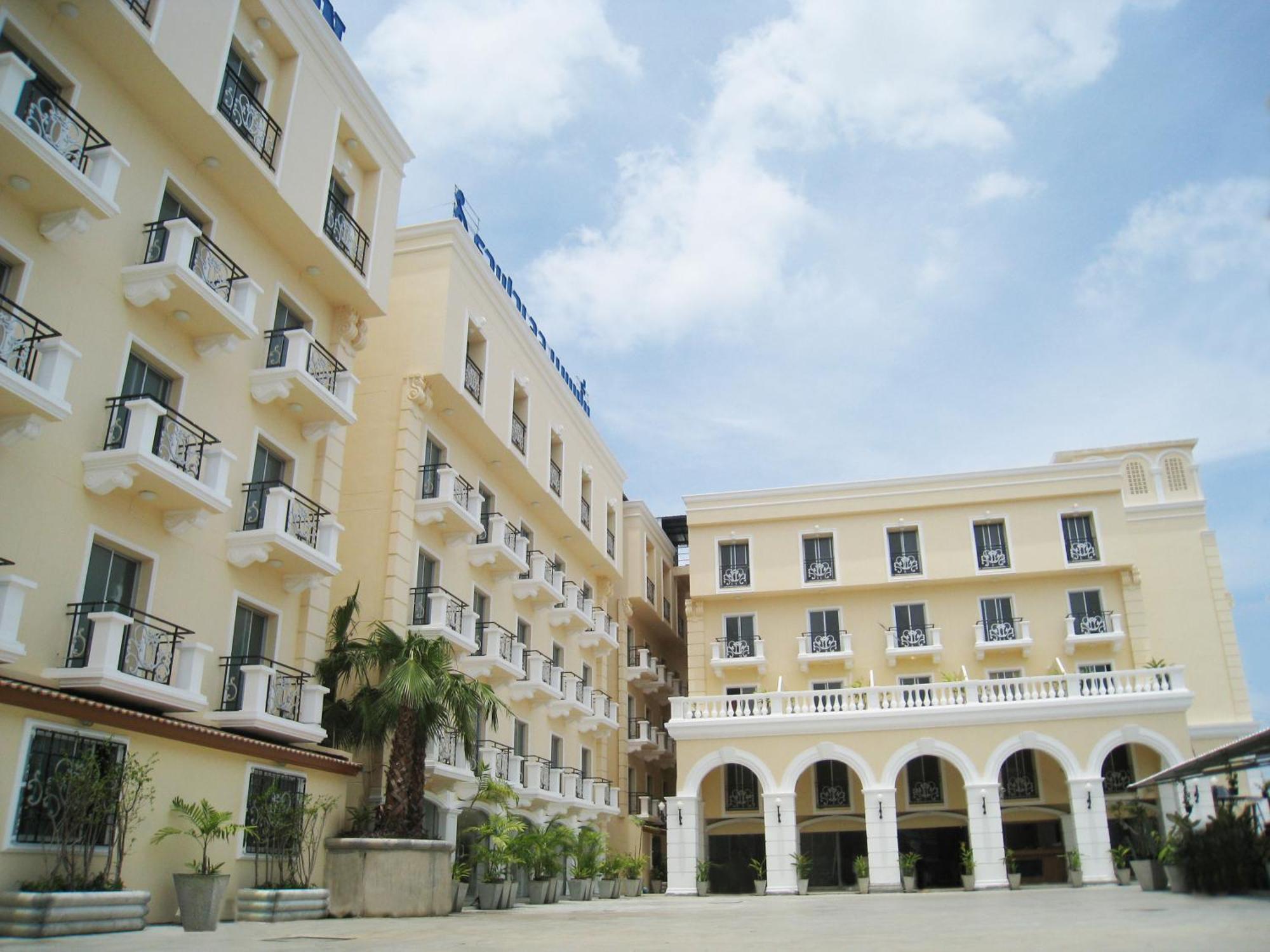 Rafael Hotel And Mansion Bangkok - Sha Extra Plus Certified Exterior photo