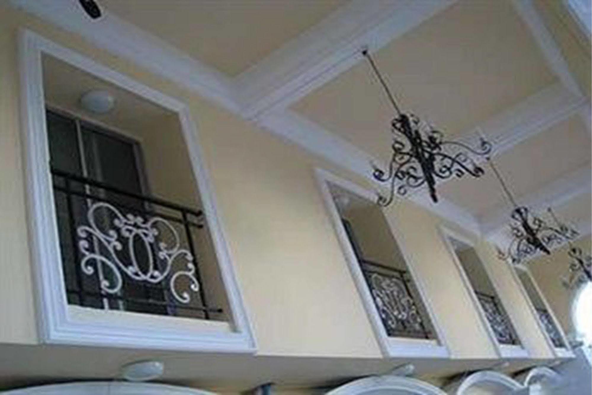 Rafael Hotel And Mansion Bangkok - Sha Extra Plus Certified Exterior photo