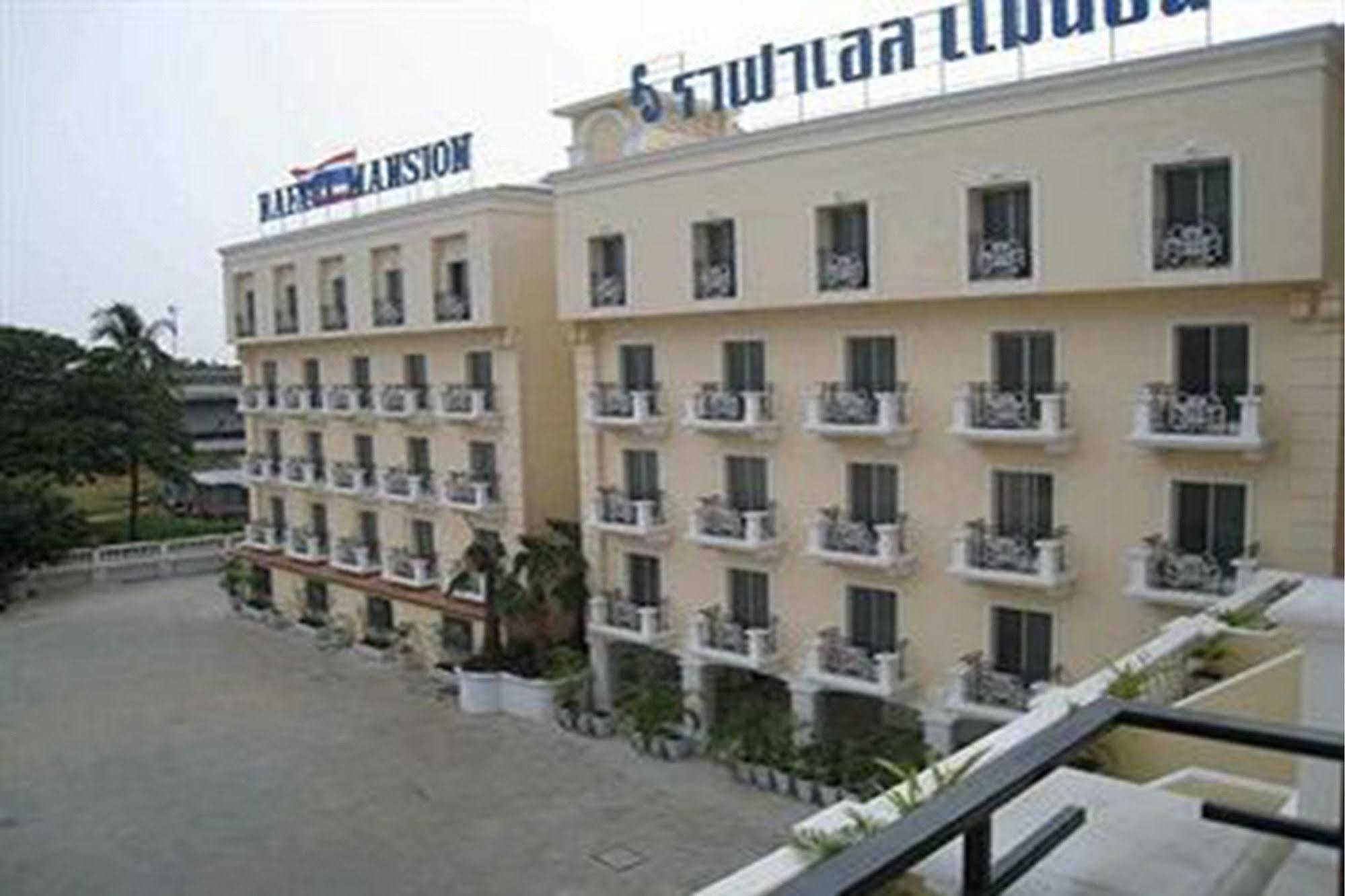 Rafael Hotel And Mansion Bangkok - Sha Extra Plus Certified Exterior photo